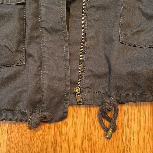 Women's Forever21 Olive Gray-esque Utility Style Lightweight Jacket with Hood - Picture 11 of 14